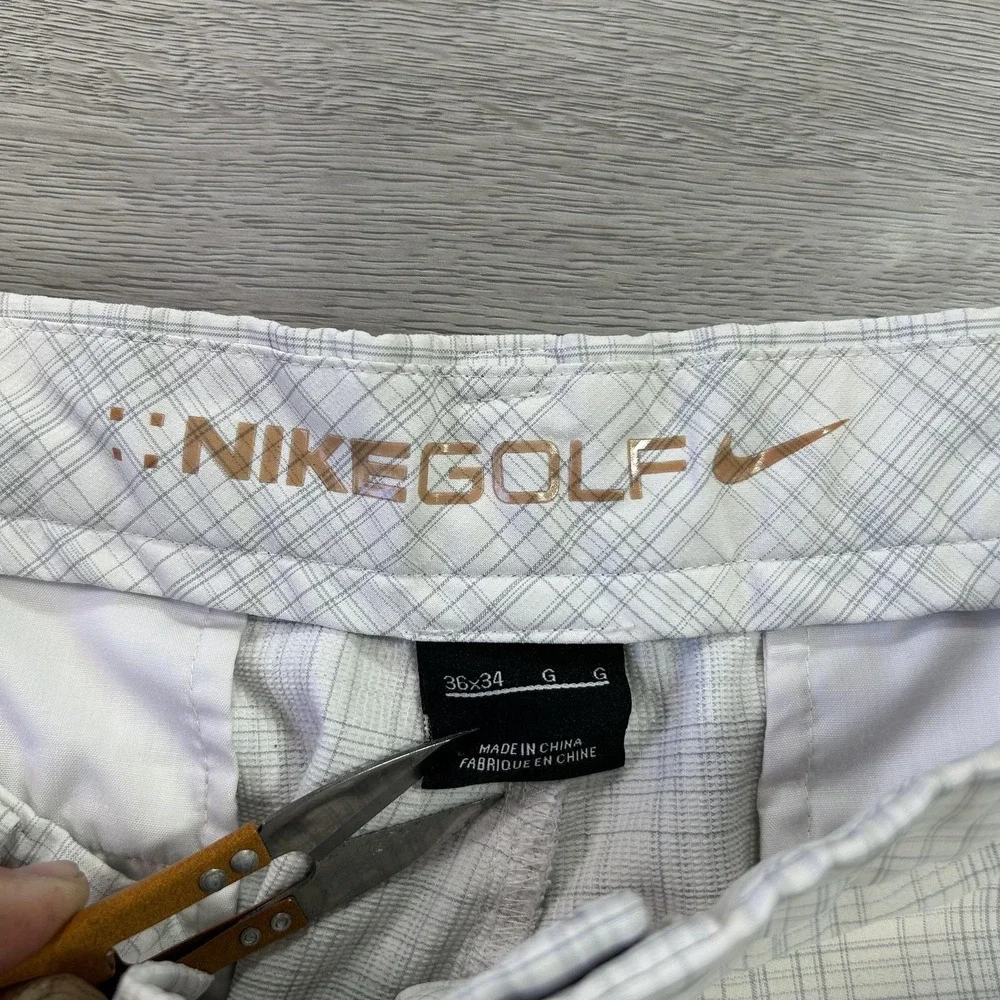 Nike Golf‎ Pants Mens 36x34 White Plaid Stretch Woven Golf Khakis 398616-100